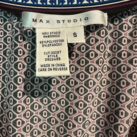 Max Studio Size Small Knit Geometric Boho Pattern Mini Micro Dress Wrinkle Free - Picture 3 of 7